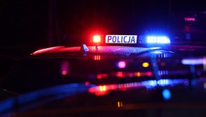 Śmiertelny wypadek w Kobyłce. Brał w nim udział policjant
