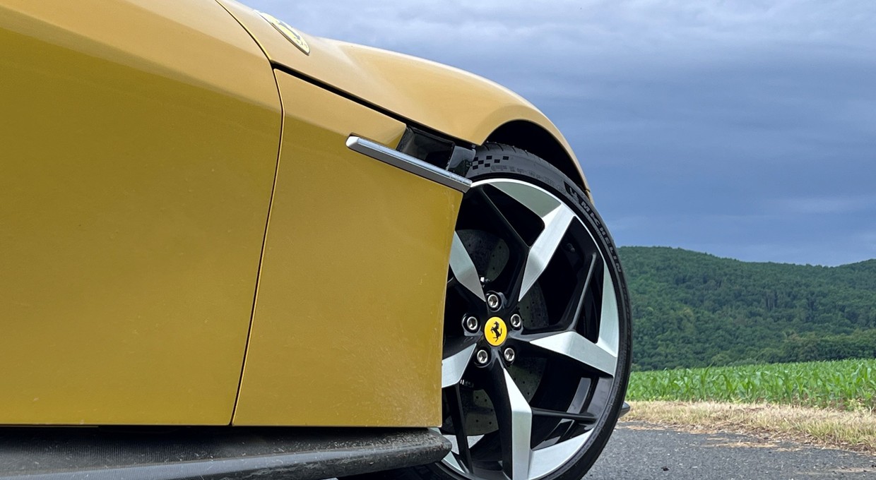 Ci producenci aut mają najwyższe marże. Numer 1 zarabia średnio 507,9 tys. zł na jednym samochodzie!