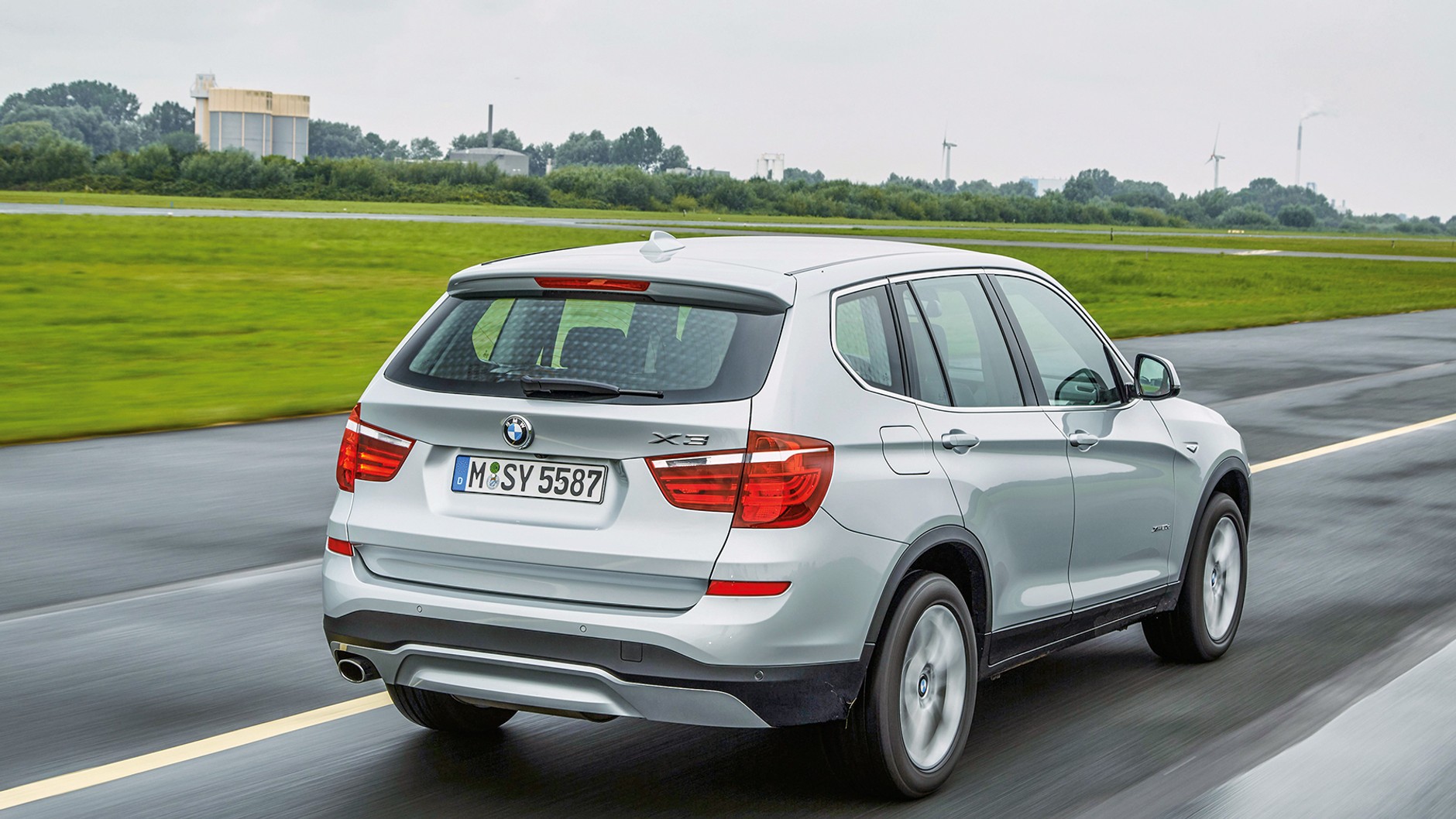 BMW X3 2. generacji F25 z lat 2010-17