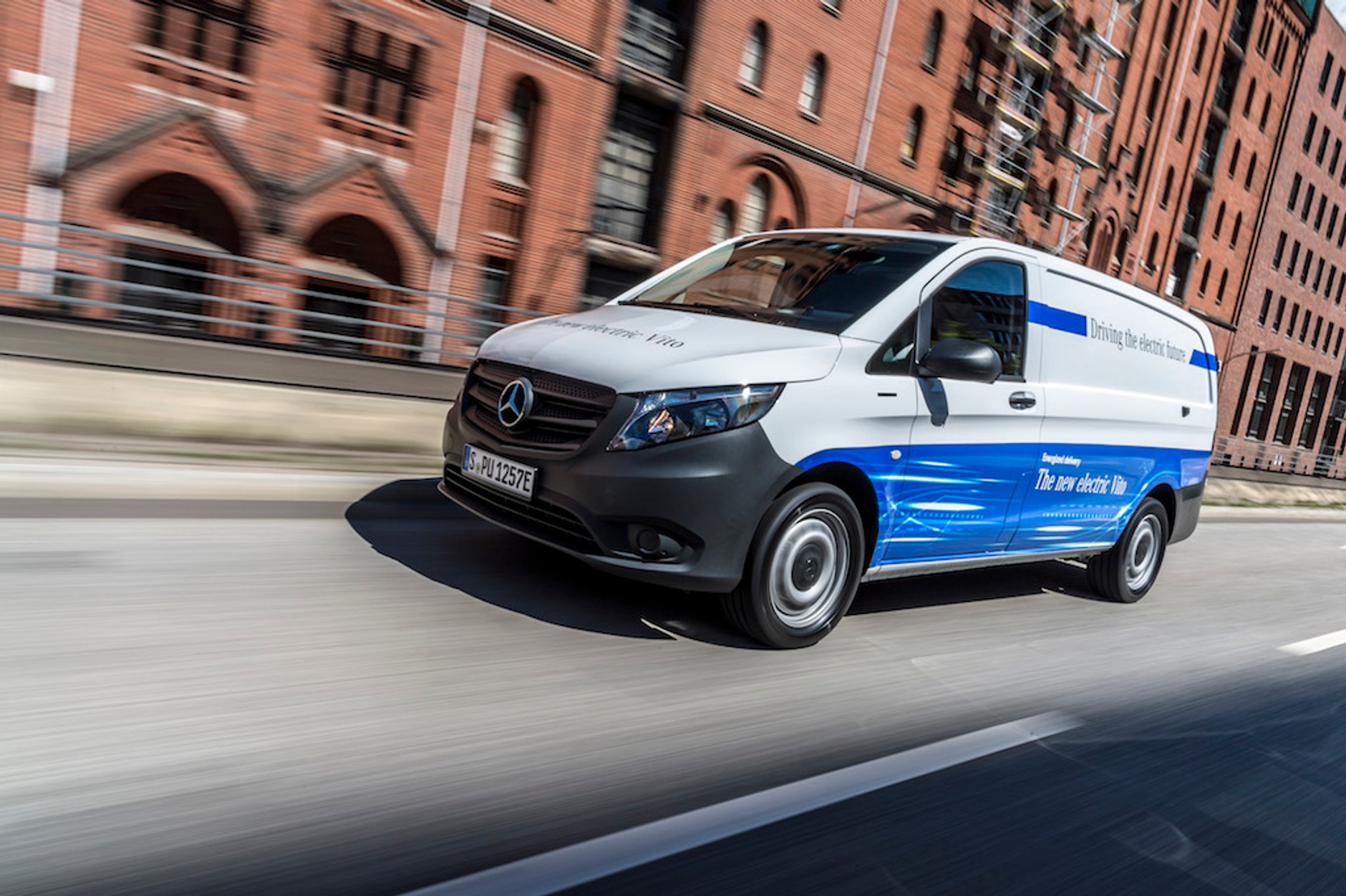 Elektryczne dostawczaki Mercedesa