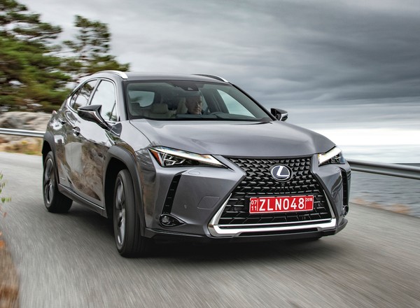 Lexus UX - hybrydowy crossover