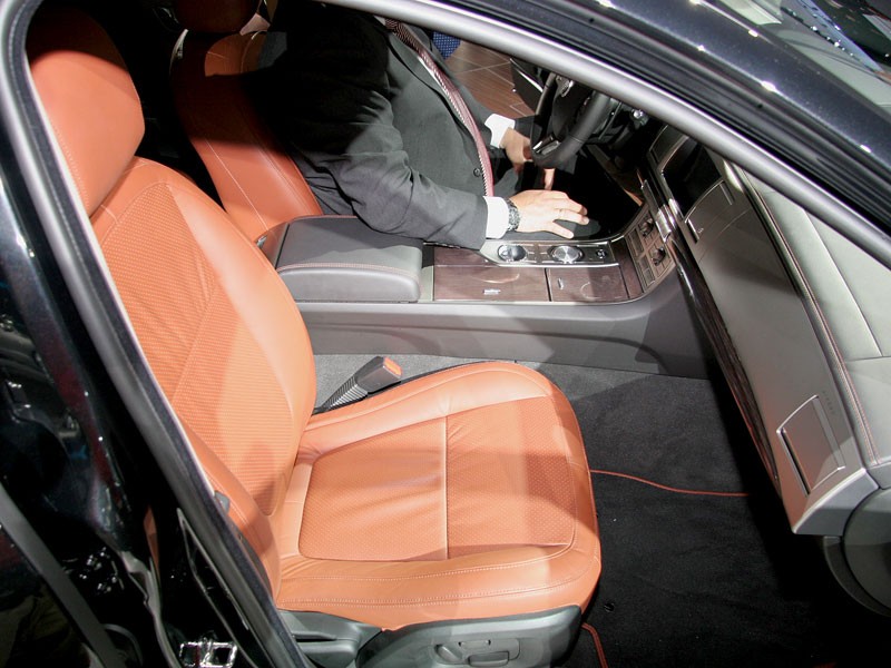 IAA Frankfurt 2007: XF – nowa nadzieja Jaguara (pierwsze wrażenia)