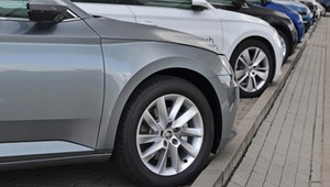 SUV dla urzędnika, czyli rządowy przetarg na ponad 300 aut. Chcieli wszystkiego, nic nie dostaną!