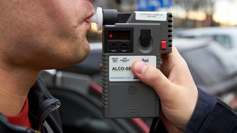 Badanie alkomatem