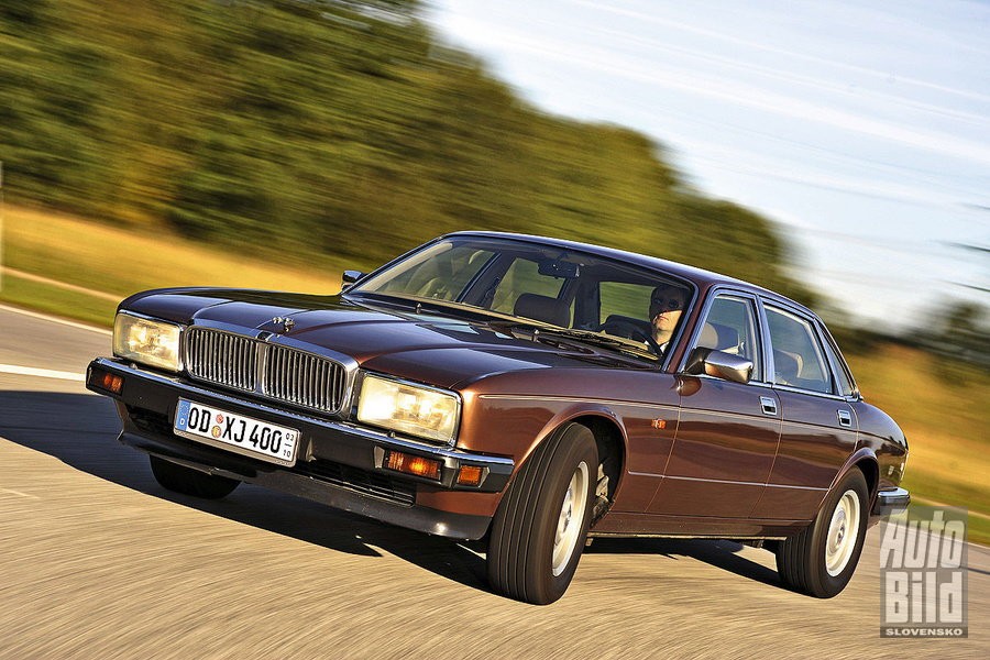 Jaguar XJ40