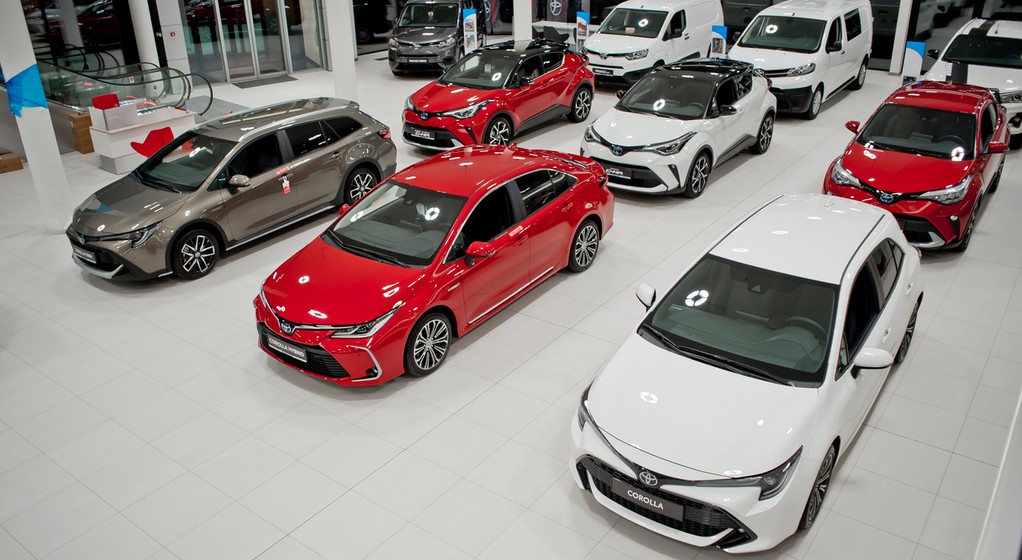 Luksusowe centrum Toyoty i Lexusa w Krakowie