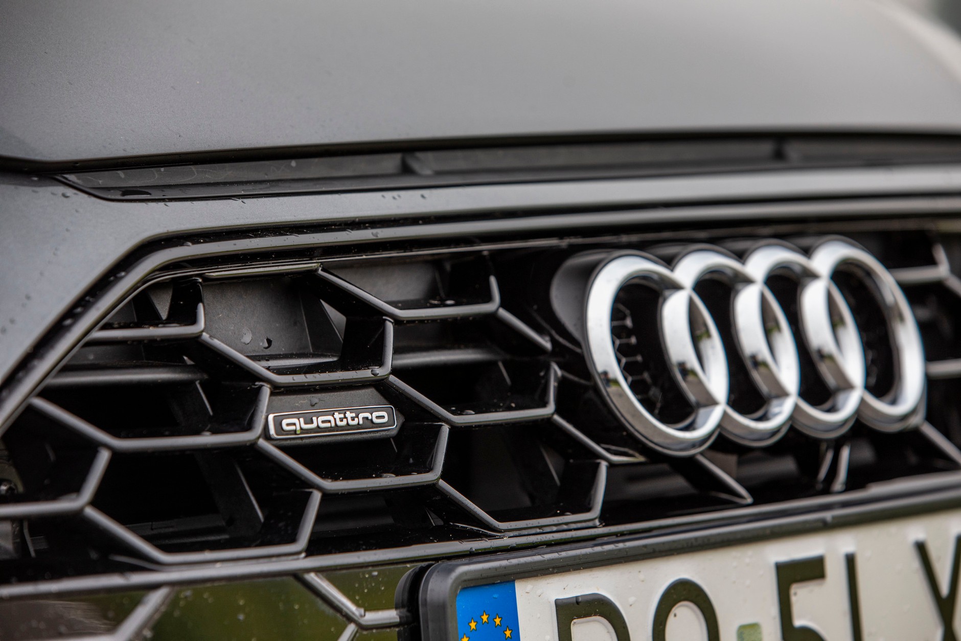 Audi A4 Avant S line 45 TFSI quattro