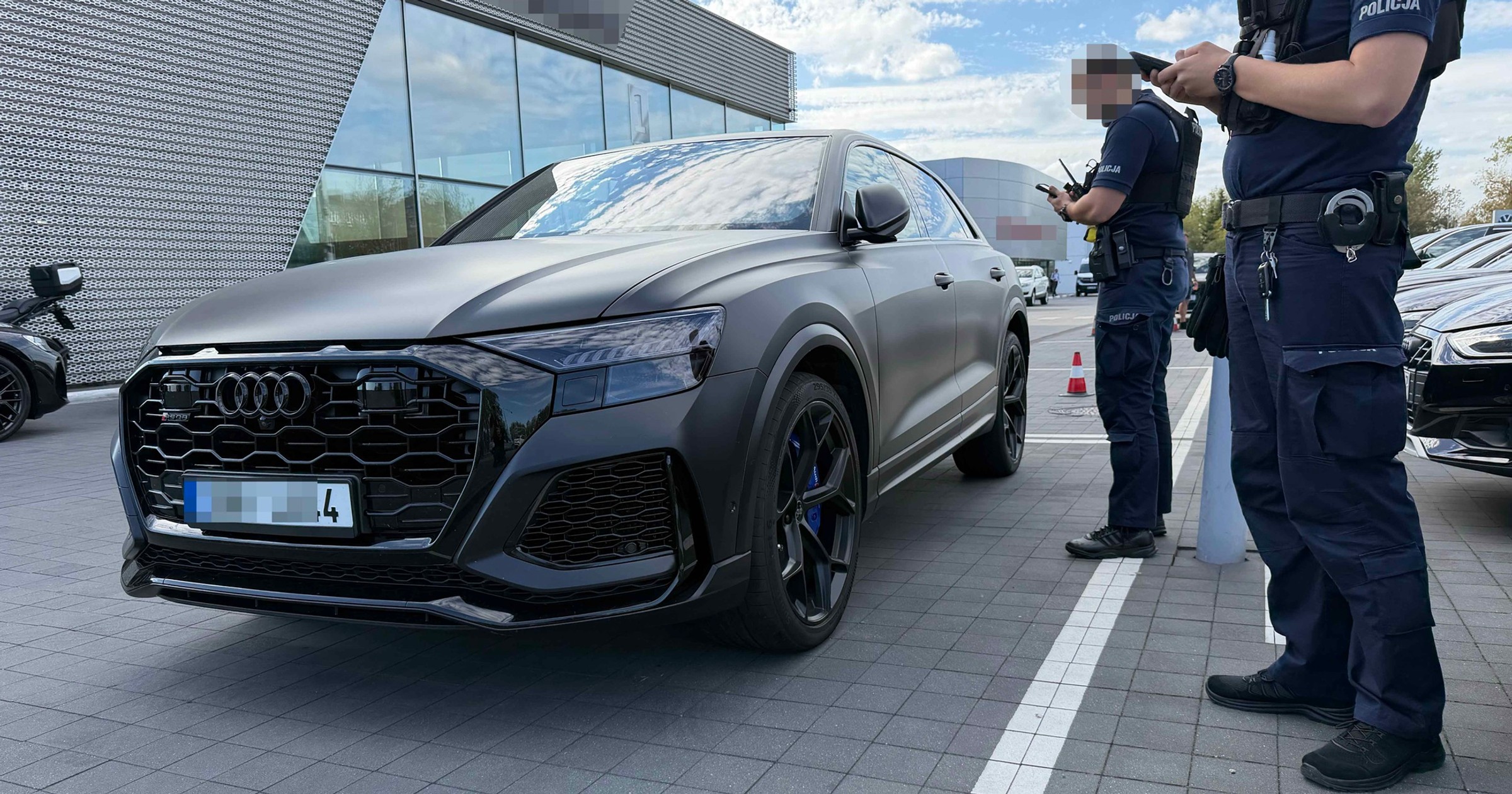 Audi RS Q8 odzyskane dzięki interwencji prywatnego detektywa