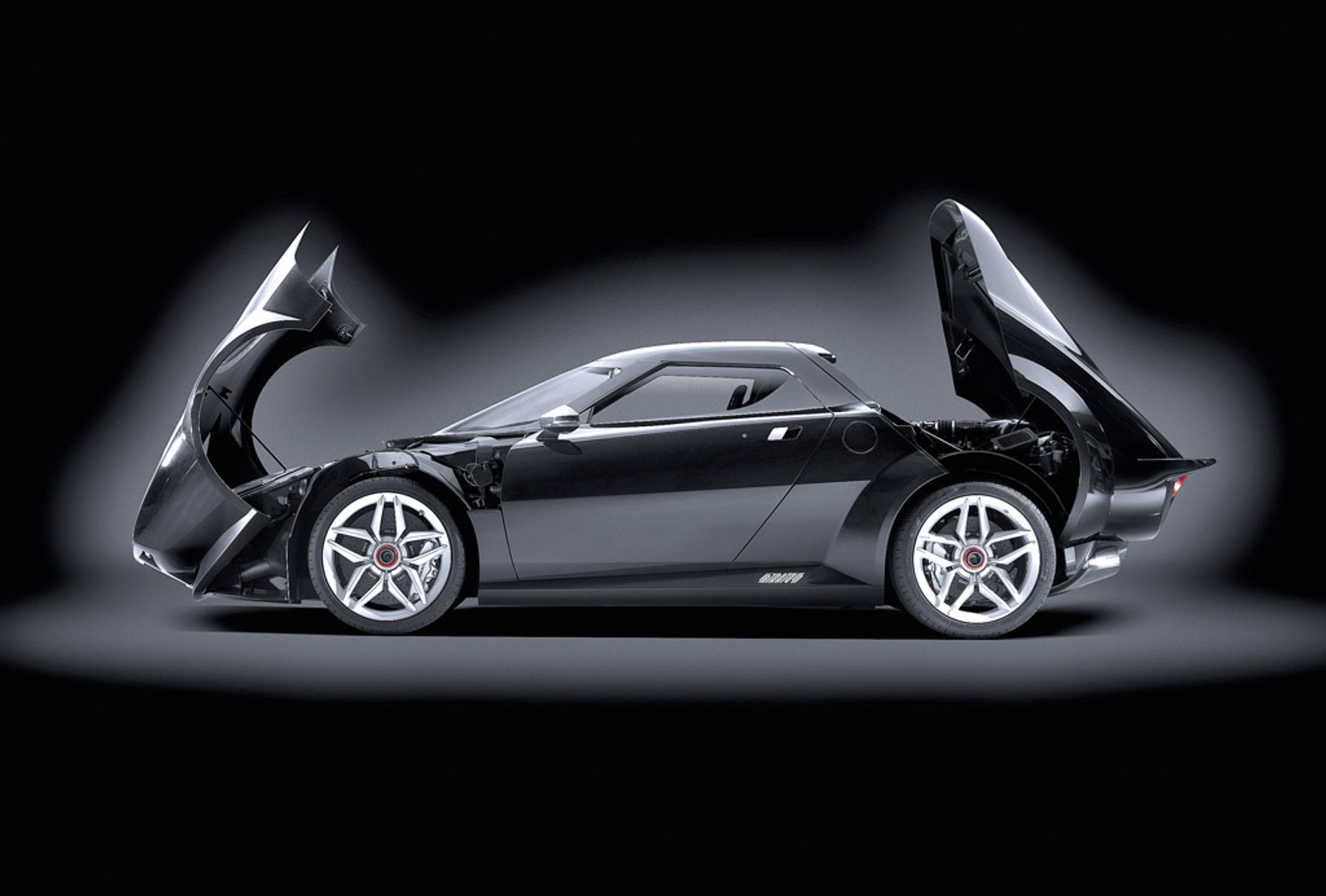 Nowa Lancia Stratos: ikona rajdowych tras powraca