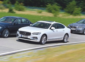 Volvo S90 kontra Mercedes klasy E i BMW serii 5 - czy szwedzkie cylindry mogą być lepsze od niemieckich?
