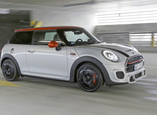 Mini John Cooper Works - król małych GTI
