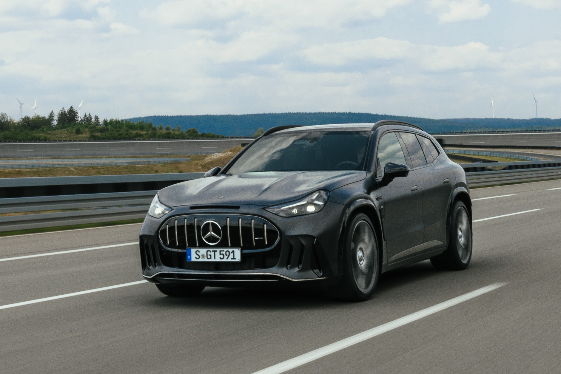 Mercedes-AMG GT SUV 2026