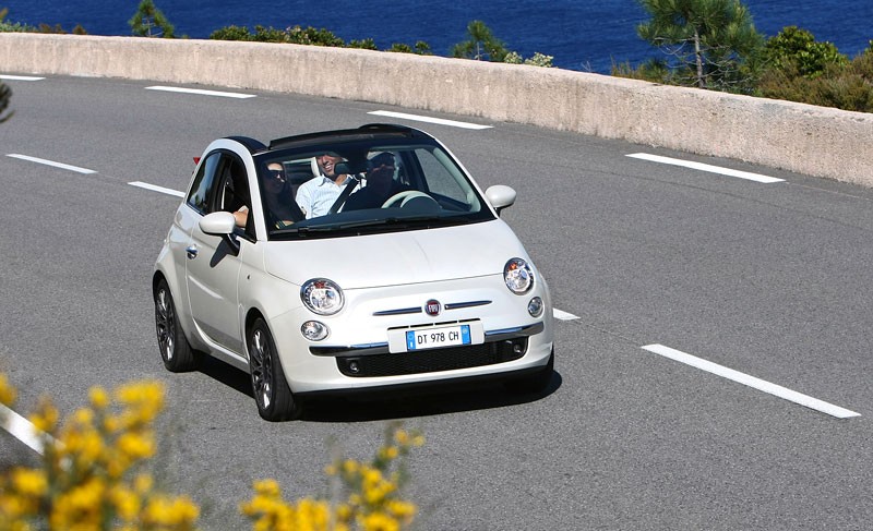 Fiat 500C: nowe informacje i zdjęcia włoskiego kabrioletu (fotogaleria)