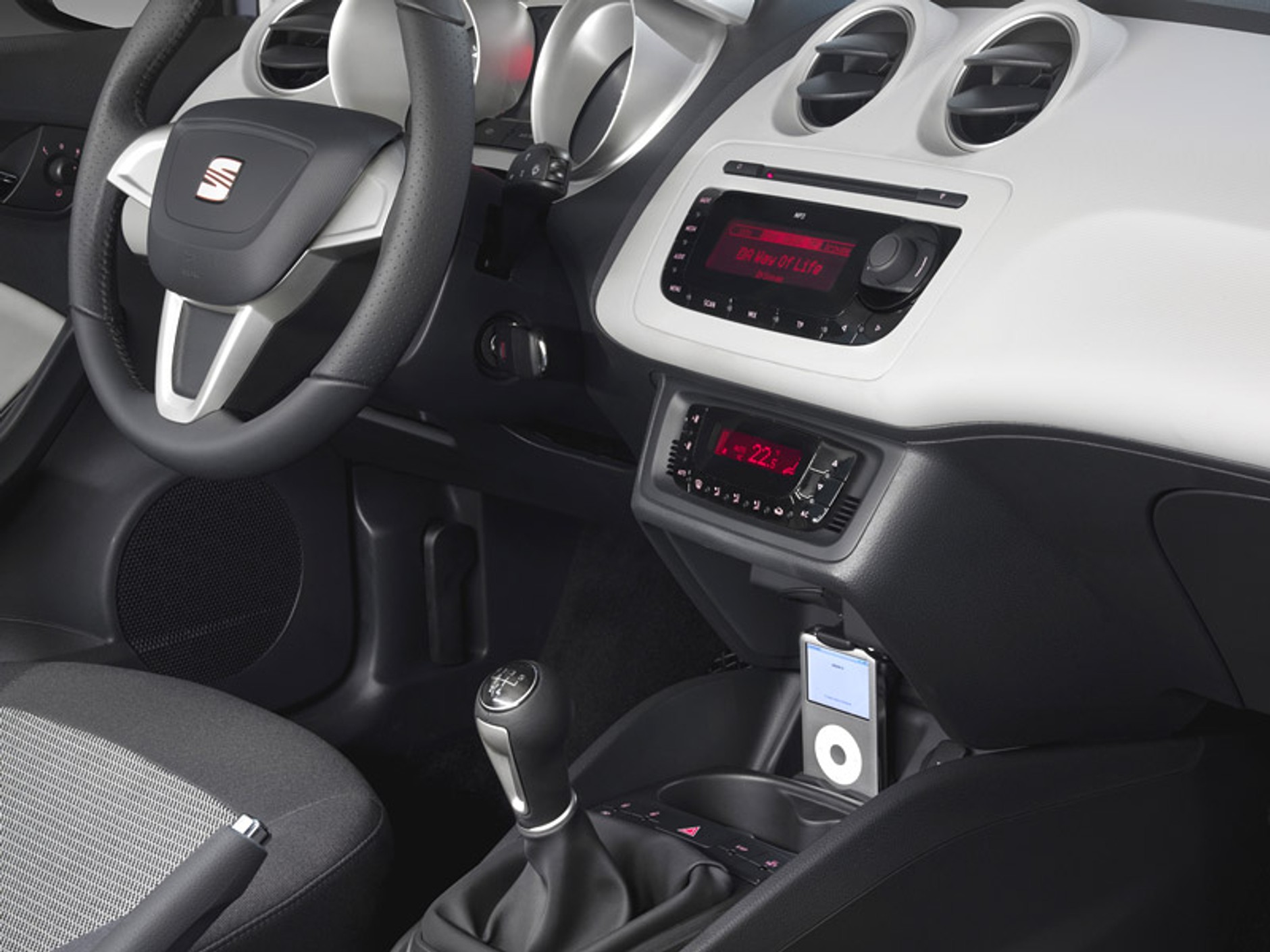 Seat Ibiza SportCoupe w Polsce za 41,8 tys. zł (cennik)