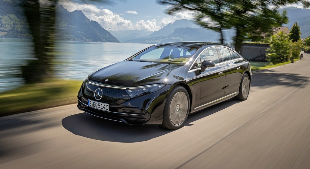 Mercedes EQS