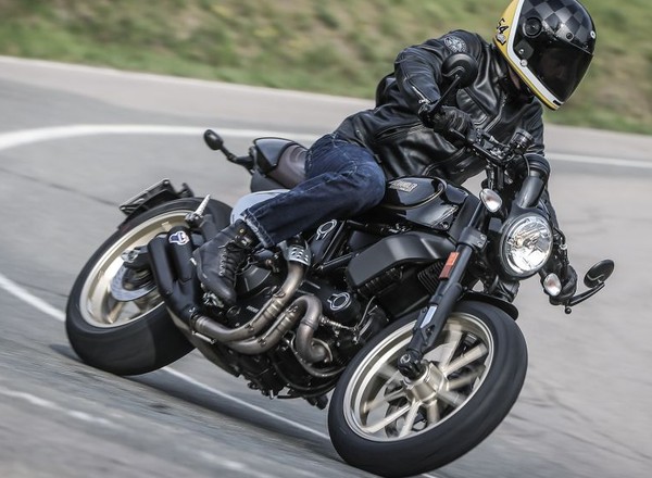 Scrambler Cafe Racer 2017 - generator pozytywnych emocji