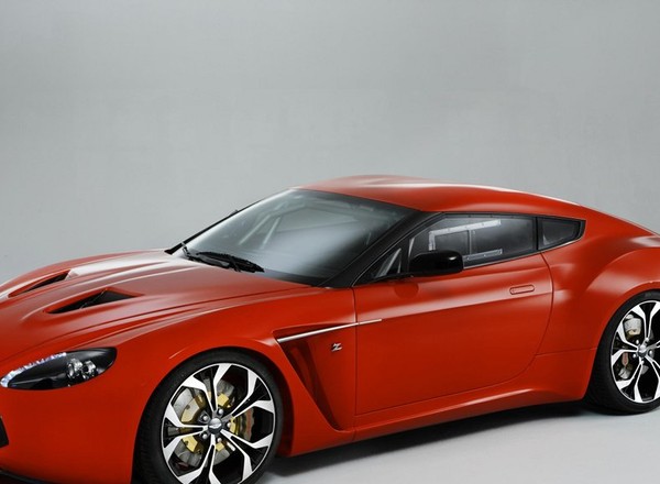 Aston Martin V12 Zagato ujawniony