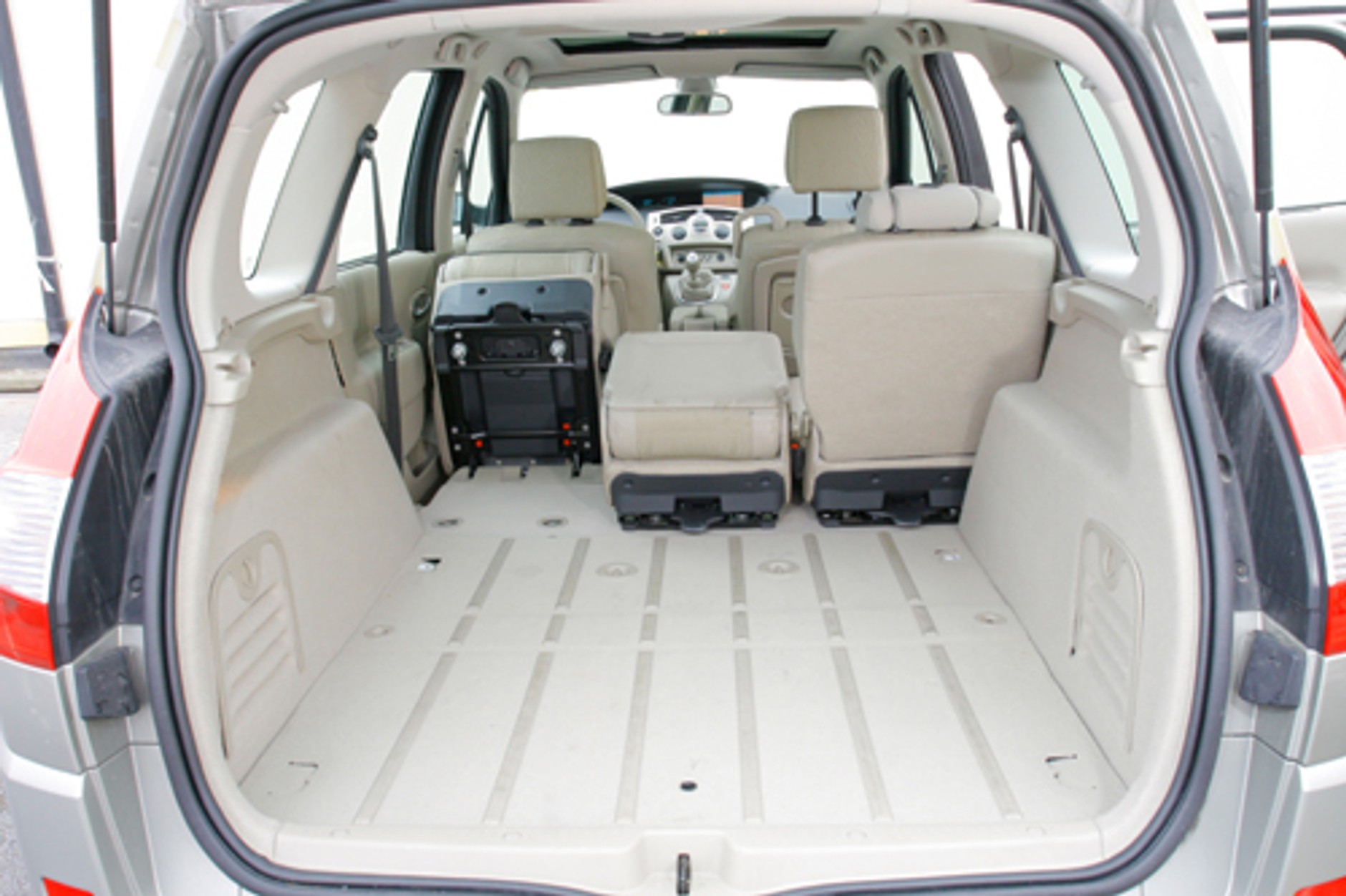 Renault Grand Scénic - Mocy pod dostatkiem