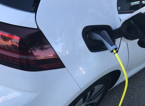 Senat nie wprowadził żadnych poprawek do ustawy o biopaliwach i elektromobilności