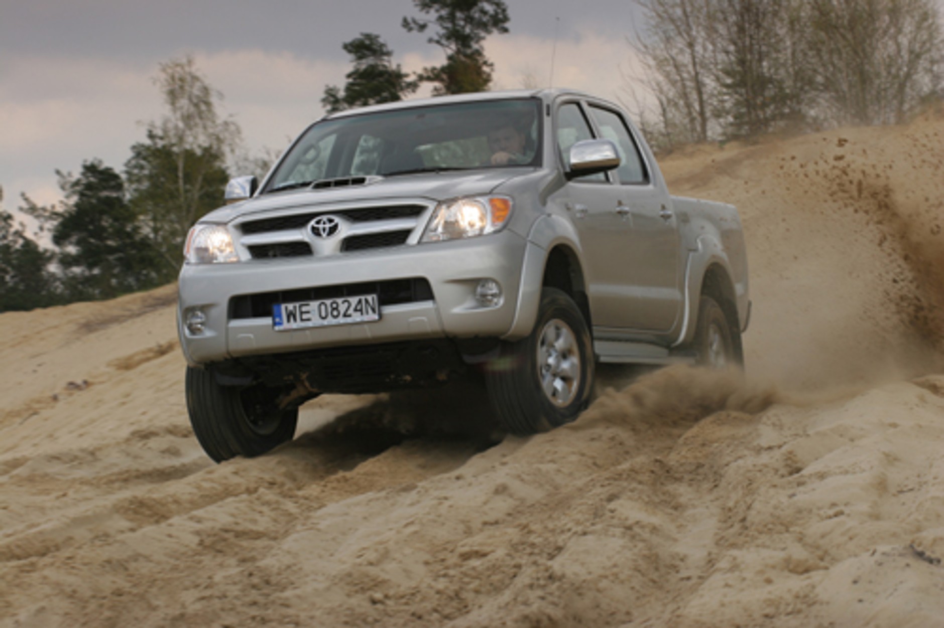 Toyota Hilux 2.5 D-4D - Na fabrycznym dopingu