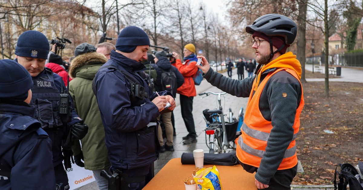  To dzisiaj Ostatnie Pokolenie zrobi największy protest w historii. Podali godzinę. Jest źle...