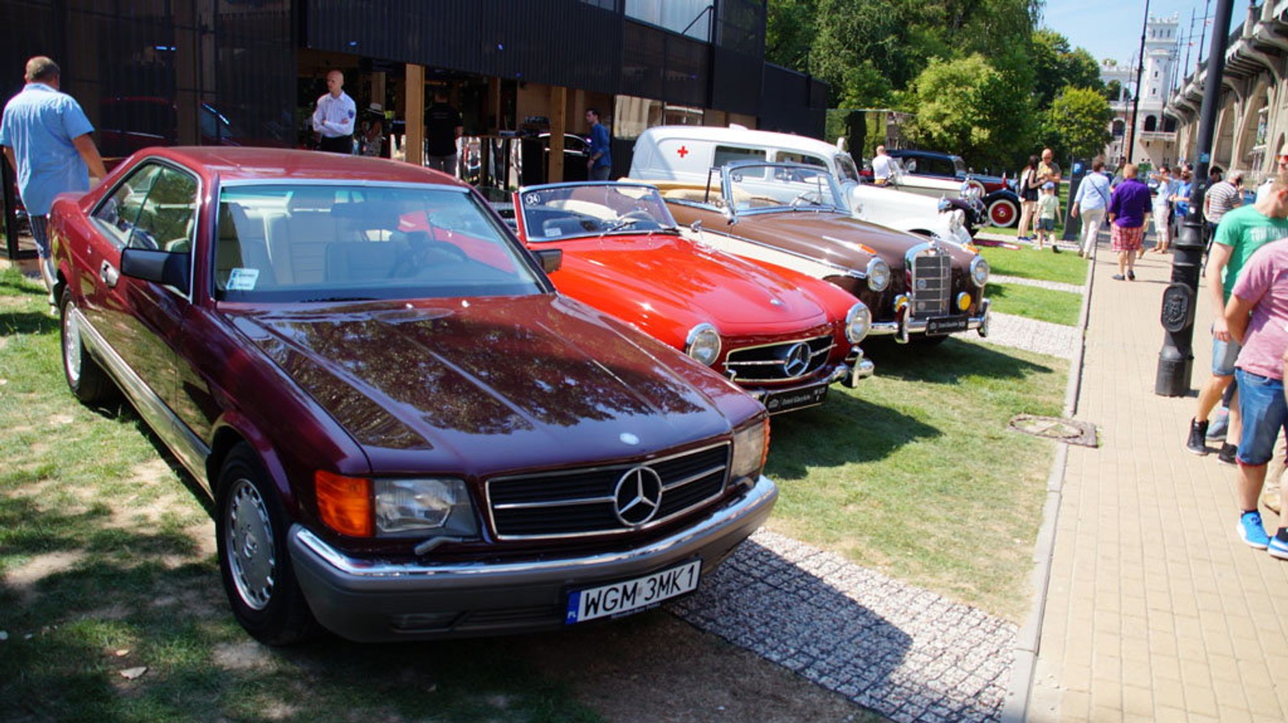 Dzień Klasyków w Stacji Mercedes na warszawskim Powiślu (2.08.2015 r.)