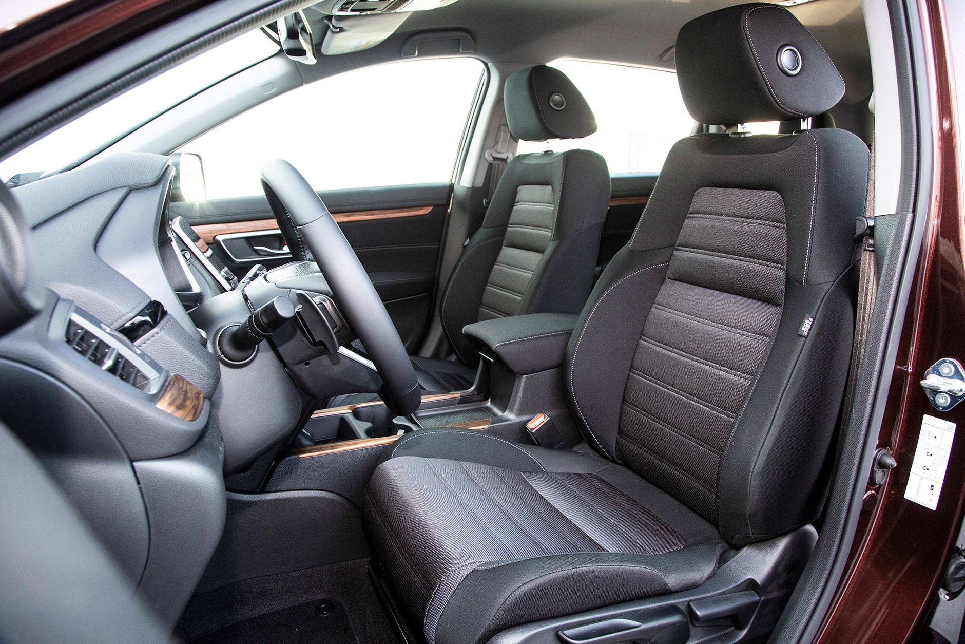 Honda CR-V 1.5 VTEC Turbo CVT - dużo miejsca i dobre prowadzenie