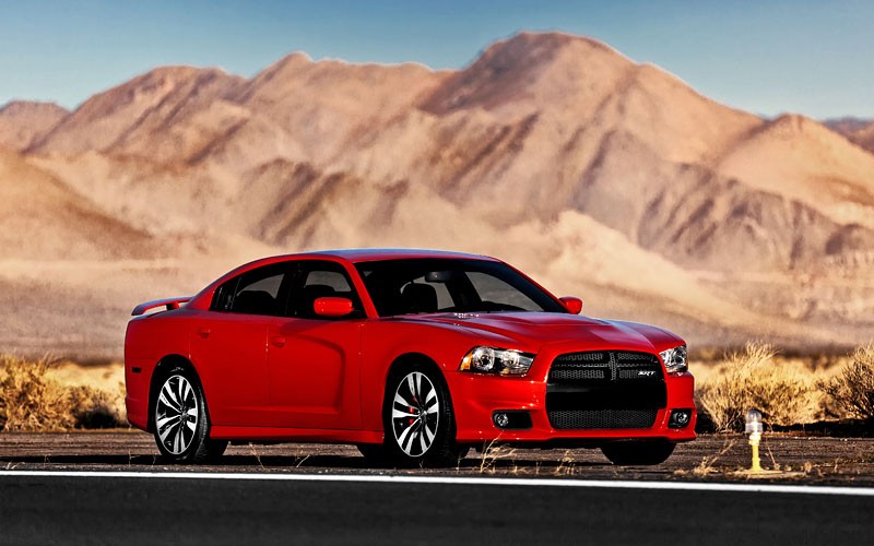 Bojowy Dodge Charger SRT8