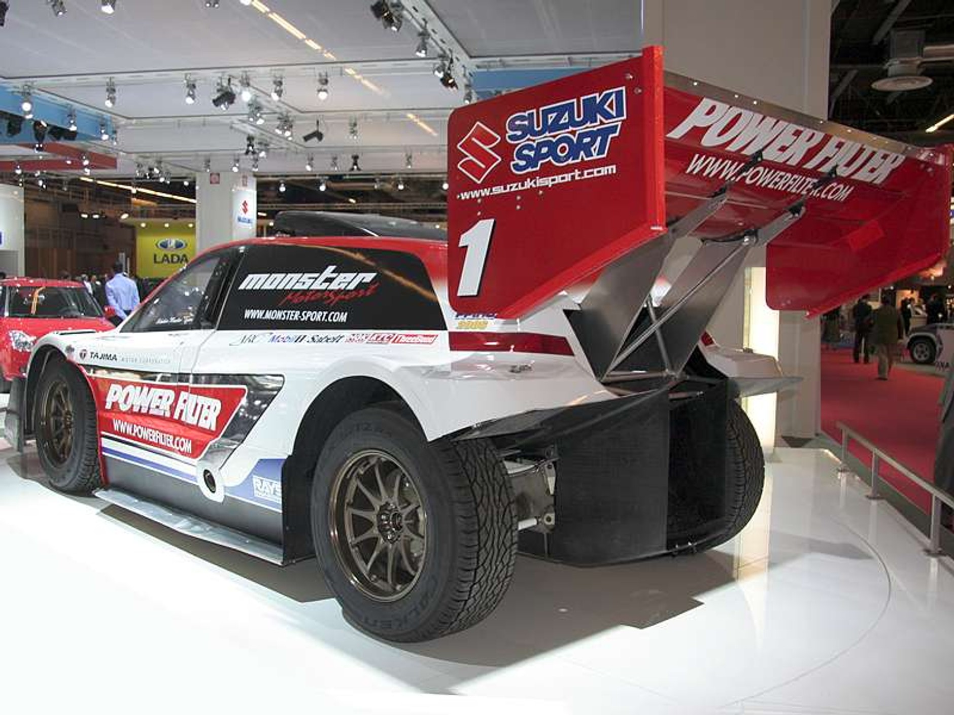 Paryż na żywo: fotogaleria z targów – Pierwszy dzień targów (1/2)