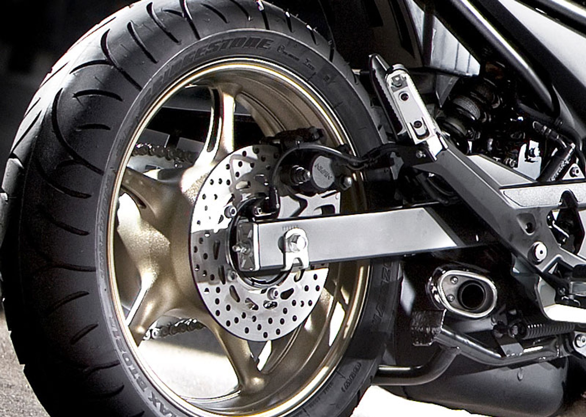 Yamaha XJ6 Diversion i XVS 950A Midnight Star - nowości na rok 2009