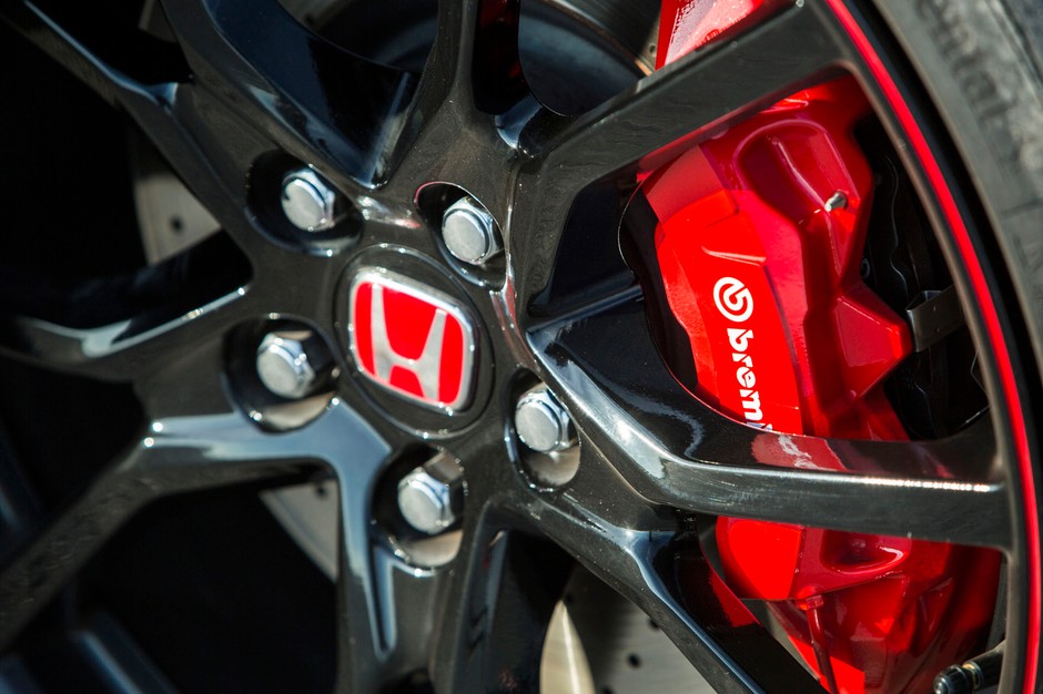 Honda Civic Type R - jest tak szybka, jak wygląda