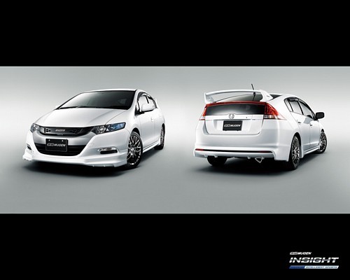 Honda Insight - Oszczędniejsza dzięki spoilerom