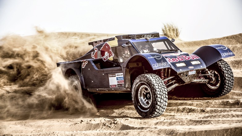 Sainz w nowym buggy na Dakar 2014