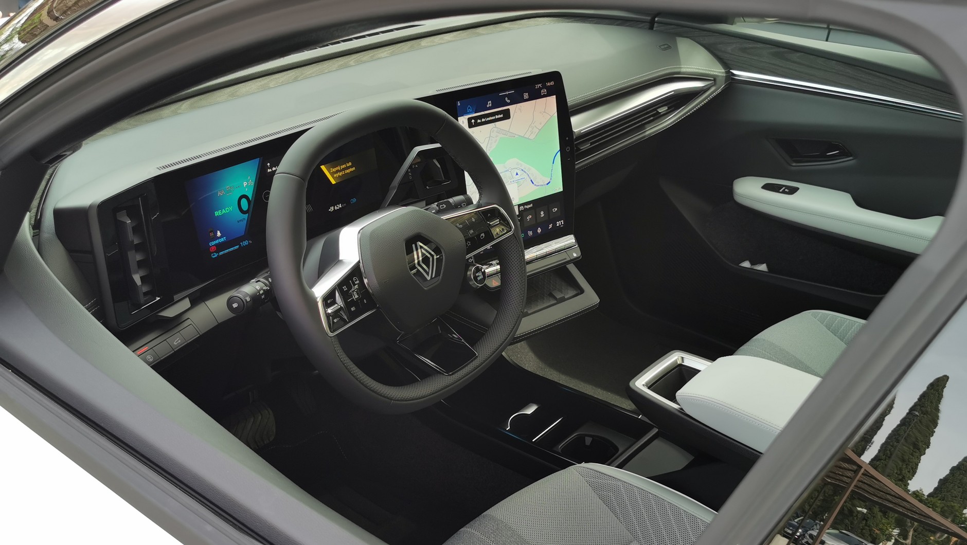 Renault Scenic 2024 – wnętrze