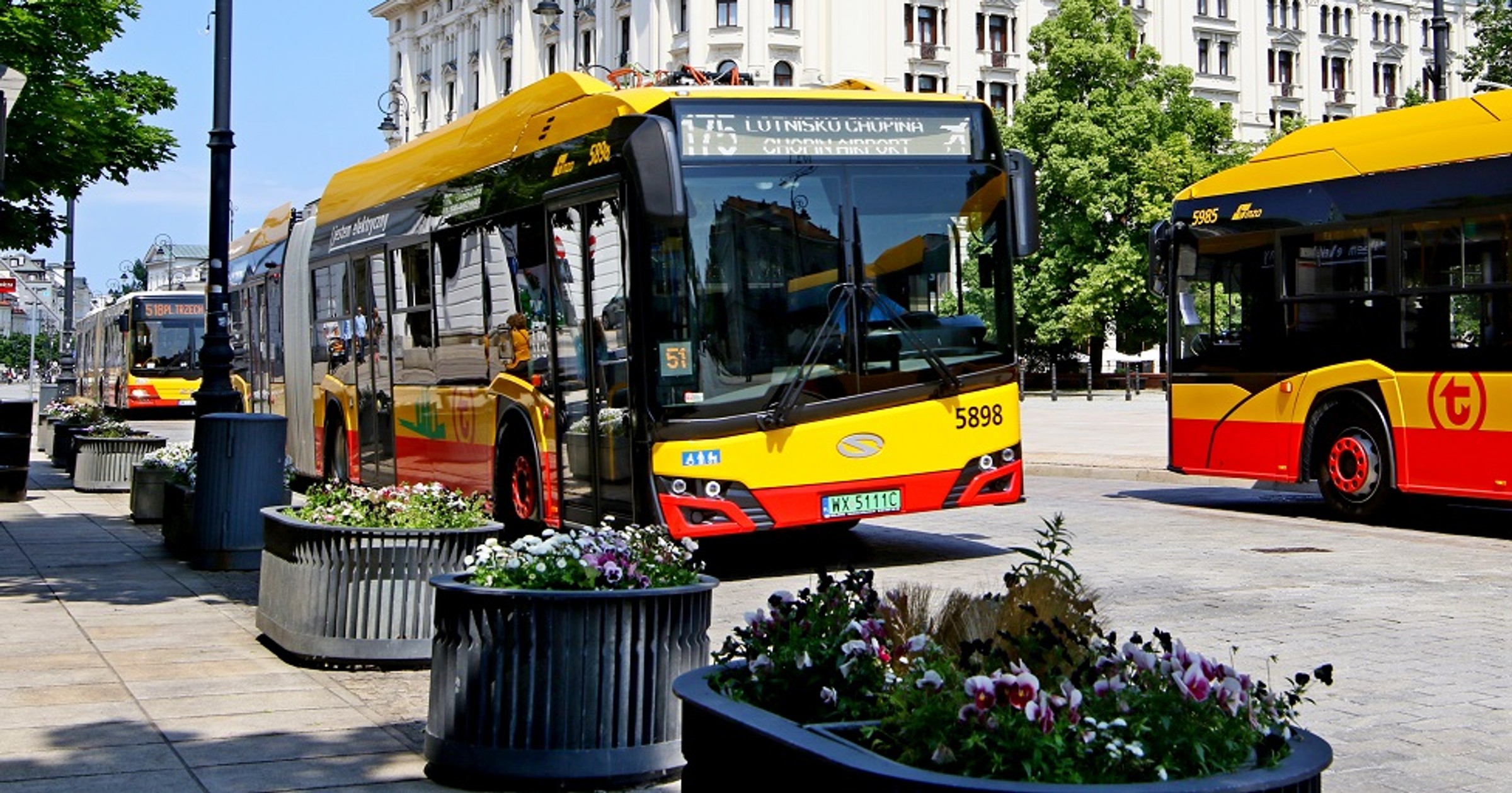 Elektryczne solarisy w barwach MZA