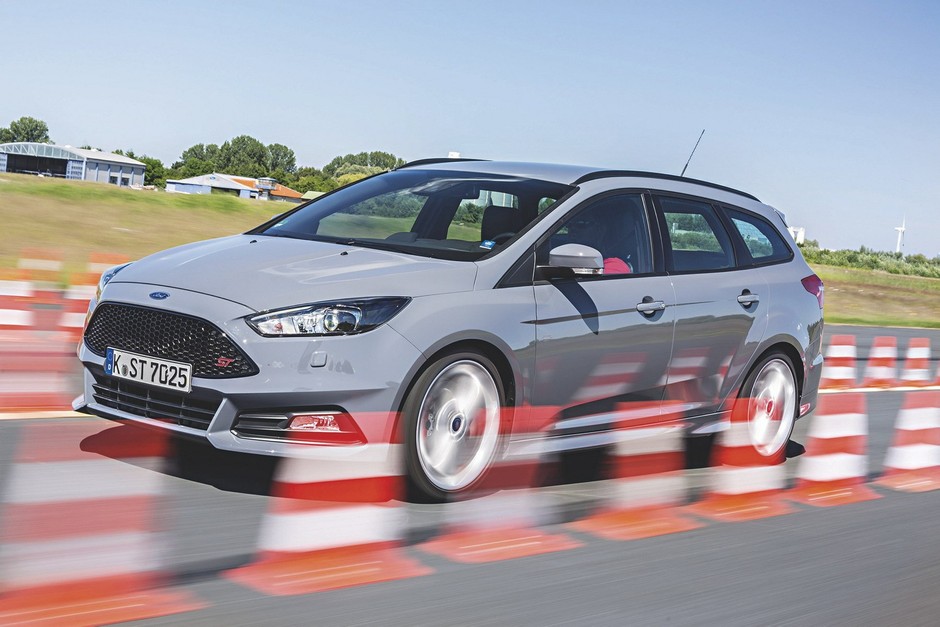 Porównanie: Ford Focus ST kontra Skoda Octavia RS i VW Golf GTD