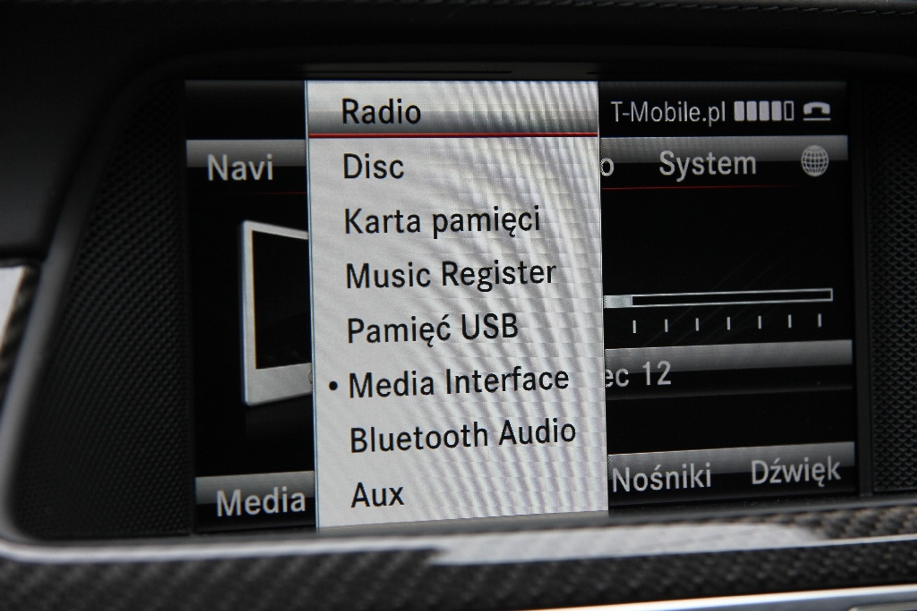 Bang&amp; Olufsen w Mercedesie