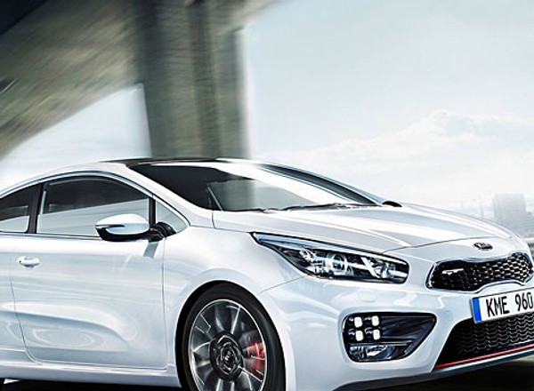 Kia Pro_Cee’d GT atrakcyjniejsza od VW Golfa