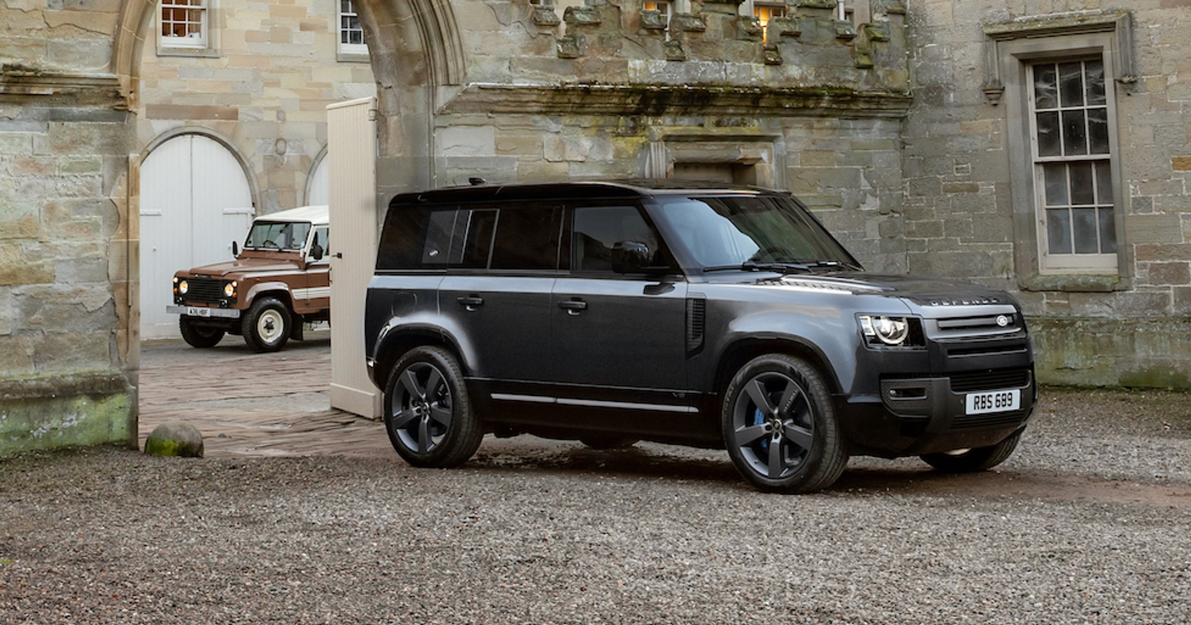 Land Rover Defender V8
