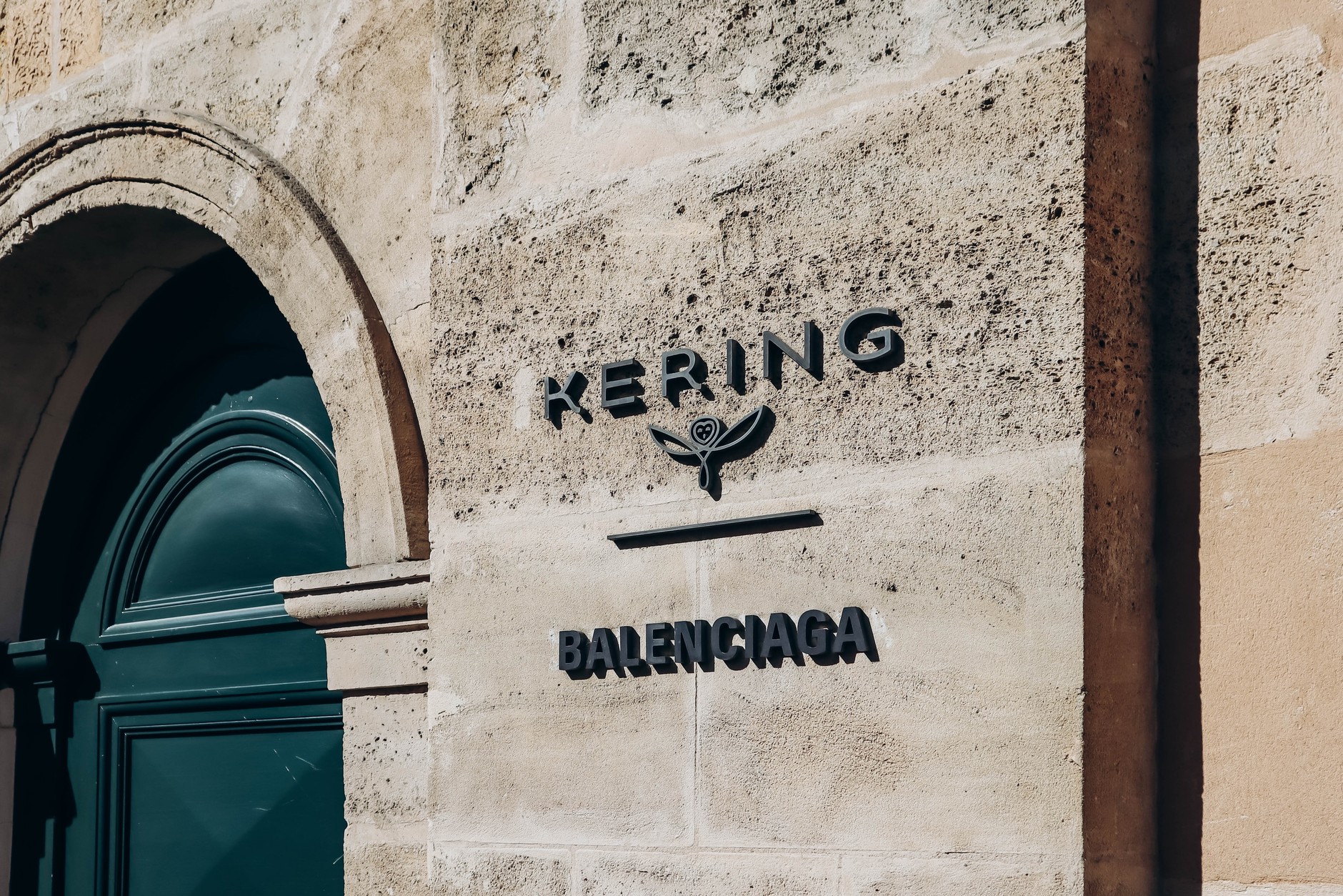 Siedziba Grupy Kering w Paryżu