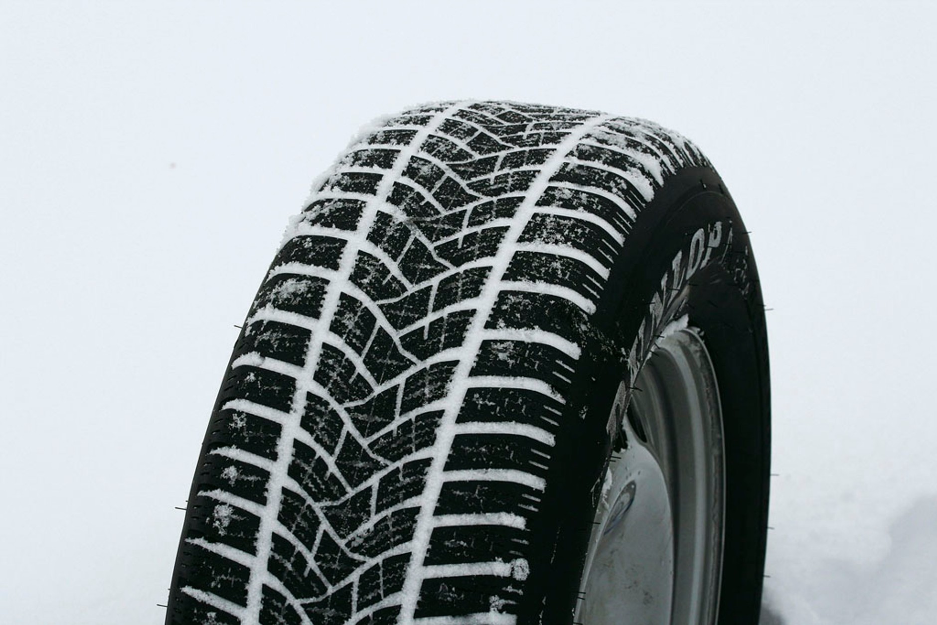 DunlopWinter Sport 598 Hok. 1850 zł/komplet