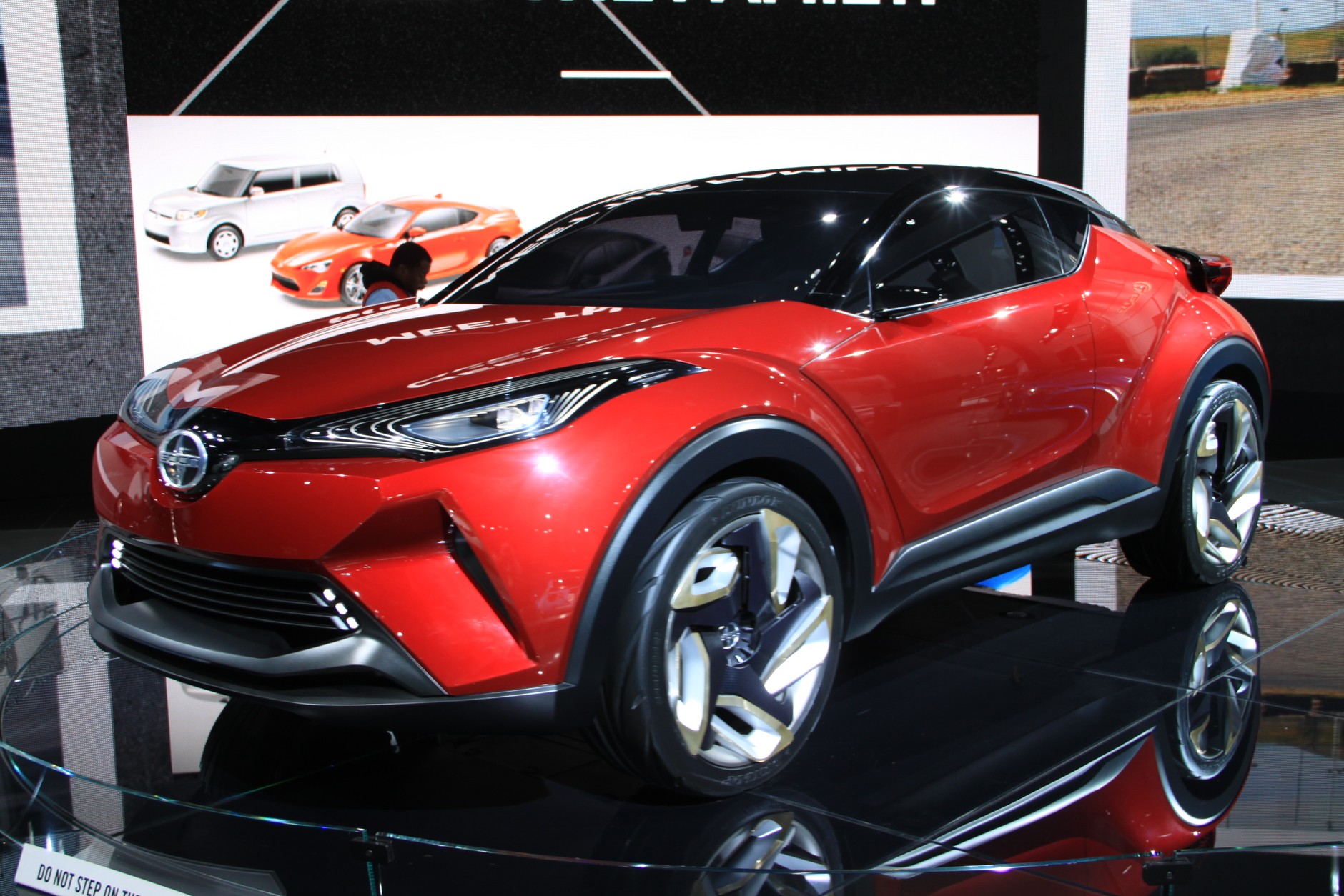 Detroit 2016 - Scion C-HR Concept
