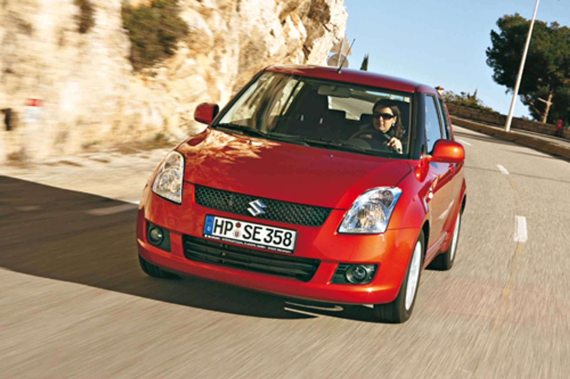 Suzuki Swift - Taki mały, a dziarsko klekocze