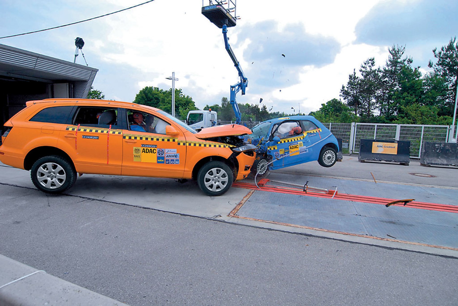 Crashtesty a rzeczywistość - 80 km/h zabija!