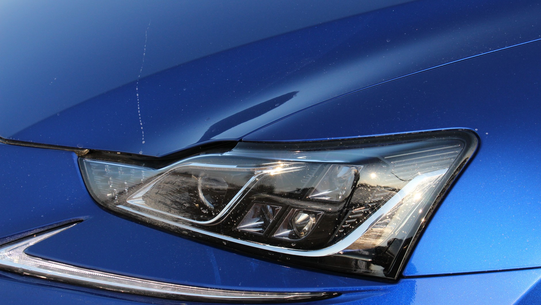 Lexus IS 300h