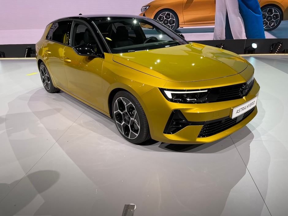 Opel Astra VI