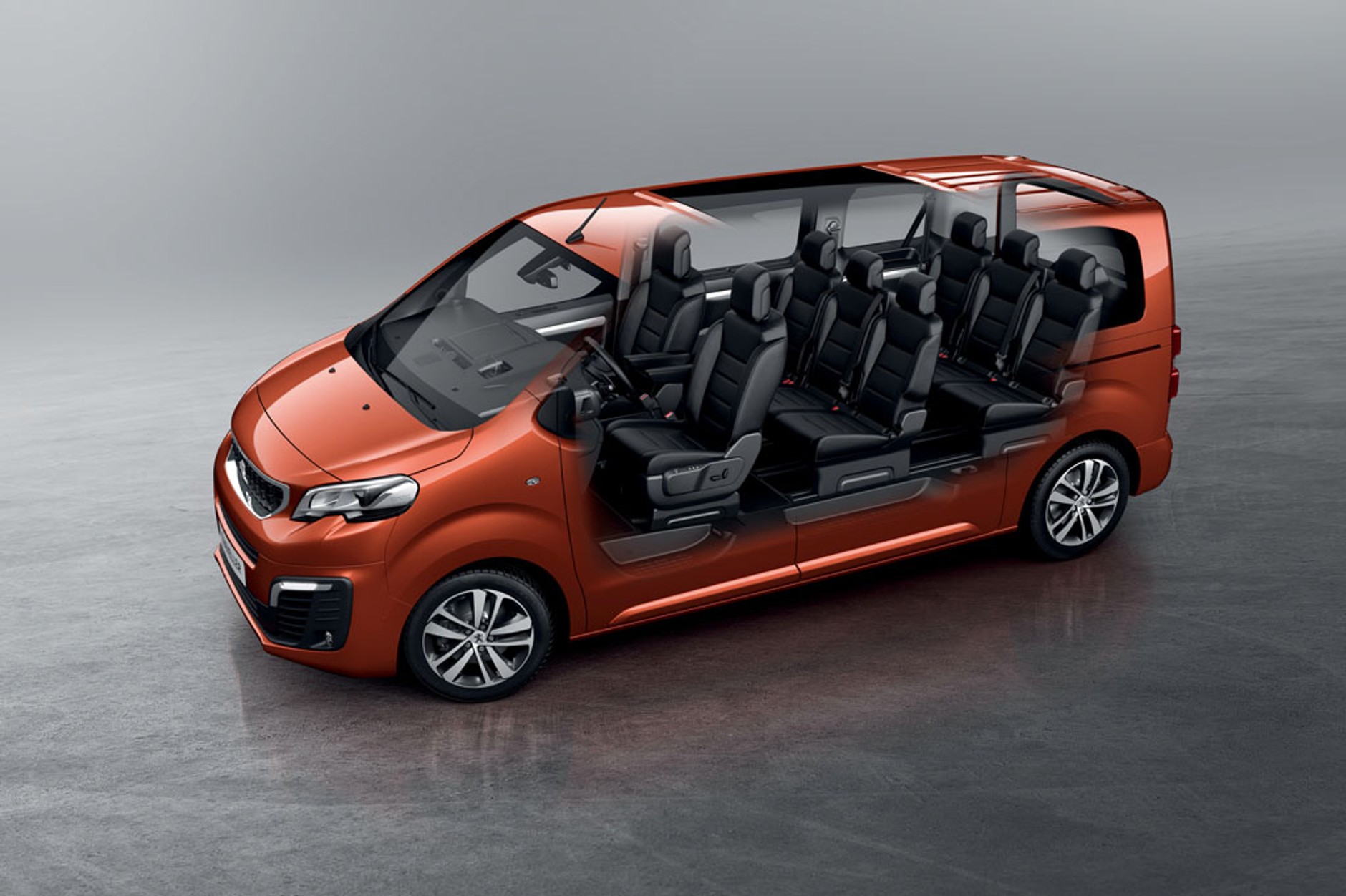 Peugeot Traveller wkracza do segmentu luksusowych busów!