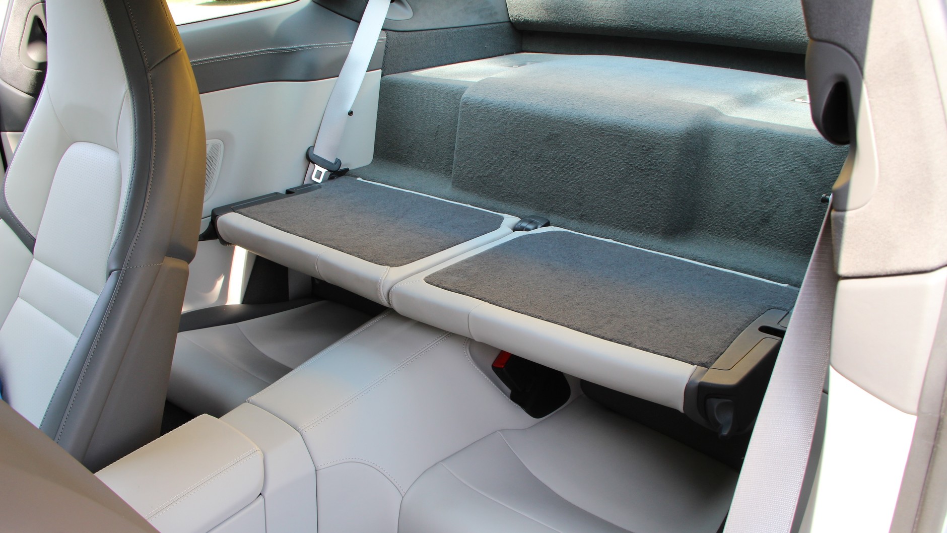 Porsche 911 Carrera (992.2)