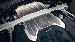 Bentley kończy w Europie ze słynnym spalinowym silnikiem. I to w aż trzech modelach. Znamy powód
