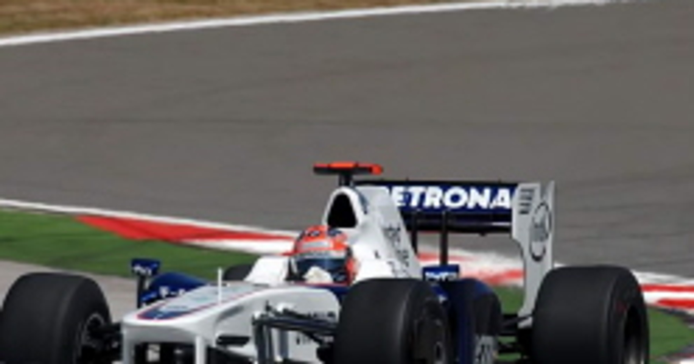 Grand Prix Singapuru 2009: Vettel przed Alonso, Kubica dziesiąty (2. trening, wyniki)